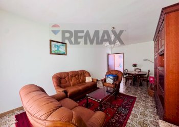 Sala da pranzo - Appartamento via marzabotto
 
63, Ragusa - foto 6