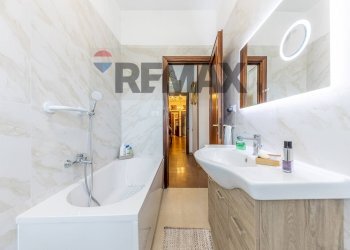 Bagno - Attic Via Anagnina
332, Roma - photo 25