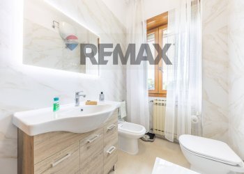 Bagno - Attic Via Anagnina
332, Roma - photo 26