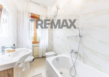 Bagno - Attic Via Anagnina
332, Roma - photo 27