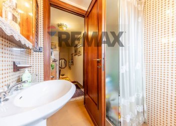 Bagno - Attic Via Anagnina
332, Roma - photo 43