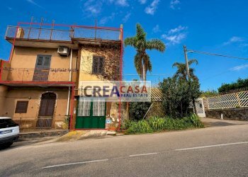 Foto 1 - Casa indipendente via Lapide Vecchia, Calatabiano - foto 1