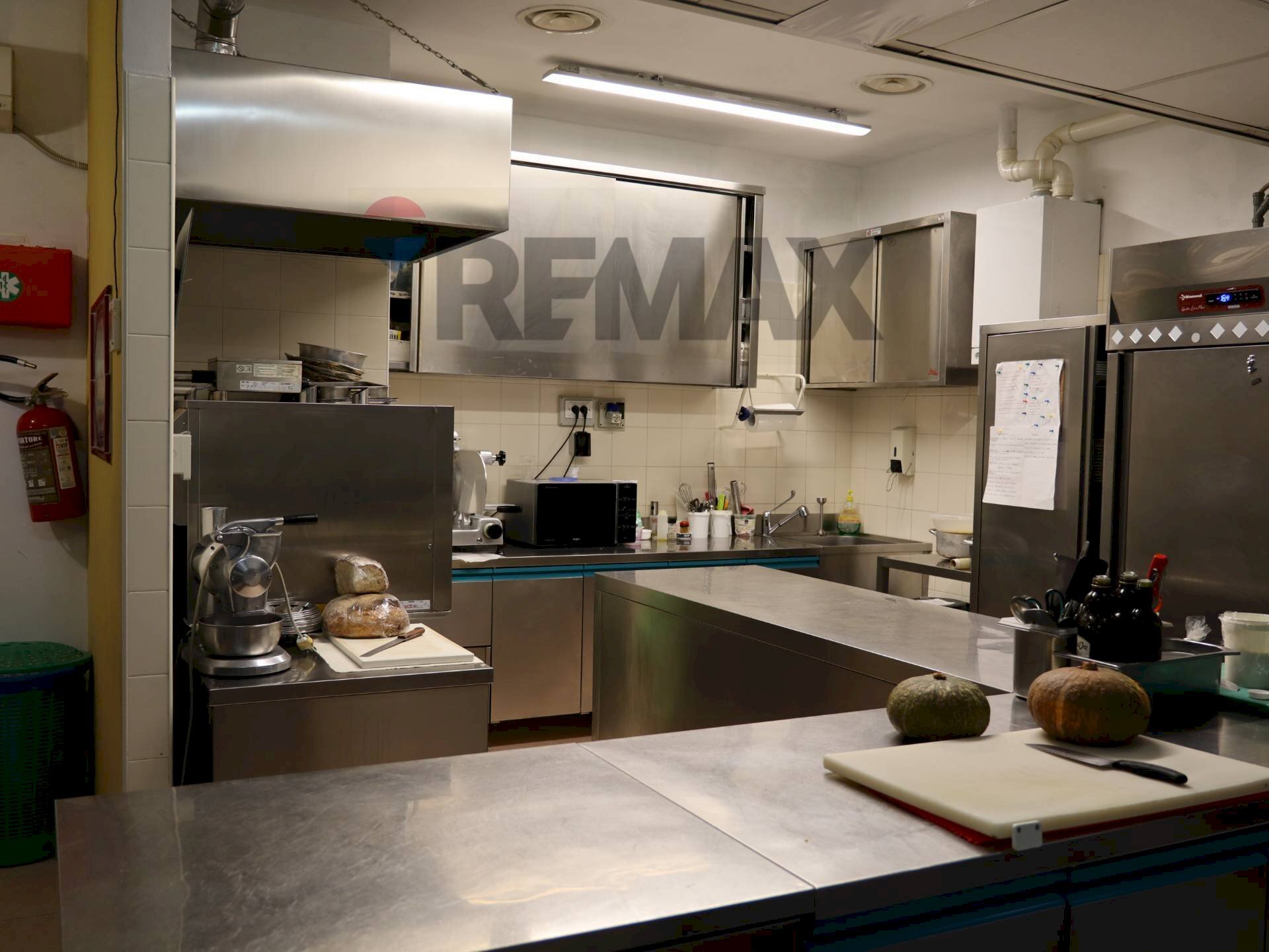 Cucina - Commercial Premises via Sant'Antonio Abate
16, Campobasso - photo 2