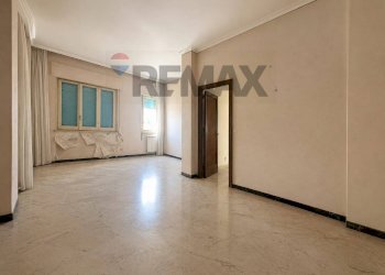 Stanza vuota - Apartment Via Regina Elena
 
80, Trapani - photo 8