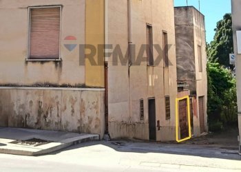 Edificio all\'aperto - Casa indipendente Via Vespri
 
377, Valderice - foto 4