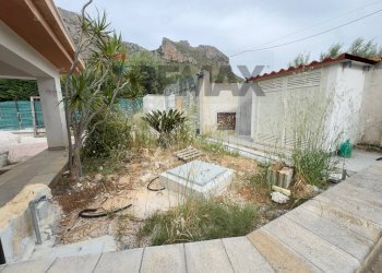 Giardino - Casa semi indipendente Sp 1
 
23, Terrasini - foto 9