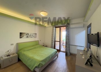 Camera / camera da letto - Casa semi indipendente Sp 1
 
23, Terrasini - foto 23