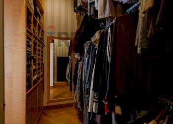 Cabina armadio - Appartamento Via Scipione Crisanzio
 
46, Bari - foto 9
