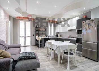 Sala da pranzo - Trilocale via emilio lepido
 
14, Parma - foto 5