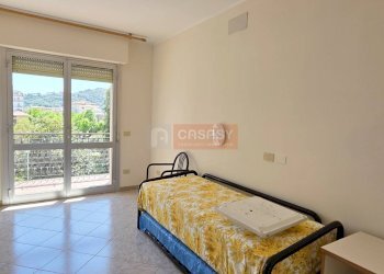 Foto 13 - Three-room apartment Via Valle d'Aosta, Albenga - photo 13