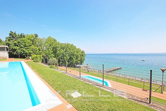 Piscina comune - Trilocale via mazzini
1, Padenghe sul Garda - foto 2