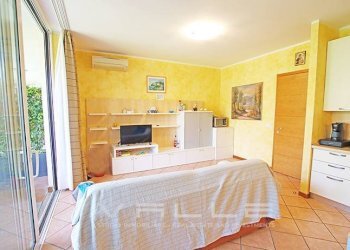 Soggiorno - Trilocale via mazzini
 
1, Padenghe sul Garda - foto 23