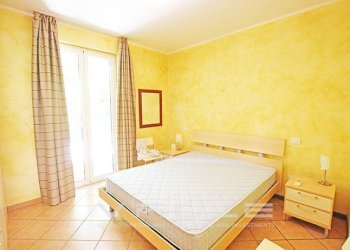 Camera - Trilocale via mazzini
 
1, Padenghe sul Garda - foto 29