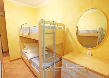 Camera - Trilocale via mazzini
 
1, Padenghe sul Garda - foto 32