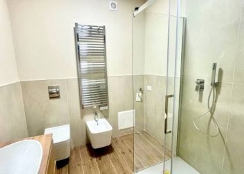 Bagno - Four-room apartment via Dante Alighieri, Sarezzo - photo 23
