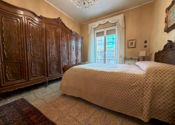 Camera da letto - Trilocale via Ventotene, 106, Genova (zona Lagaccio) - foto 6