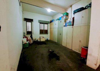 Posto macchina - Trilocale via Ventotene, 106, Genova (zona Lagaccio) - foto 32
