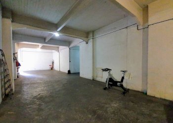 Posto macchina - Trilocale via Ventotene, 106, Genova (zona Lagaccio) - foto 33