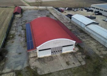 Facciata - Shed via Trino, Vercelli - photo 7