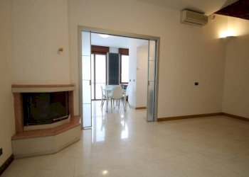 Salone - Villa via Antonio Gramsci, San Giuliano Milanese - foto 9