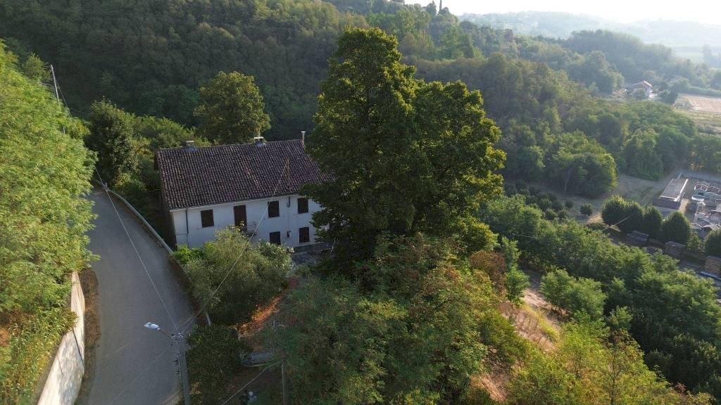 Vista - Rustico via Giuseppe Mazzini, Belveglio - foto 2