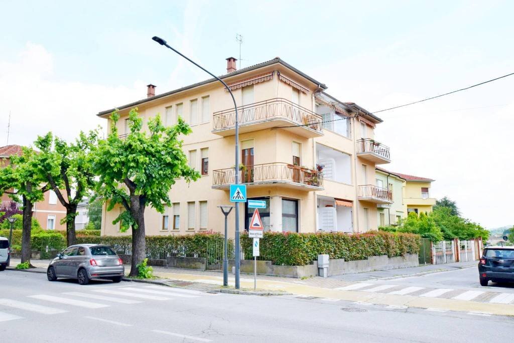 Facciata - Quadrilocale corso Italia, 15, Mondovì - foto 1