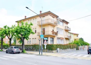 Facciata - Quadrilocale corso Italia, 15, Mondovì - foto 1