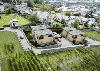 Vista - Villa Frazione Porossan-Roppoz, Aosta - photo 1