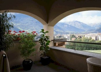 Terrazzo - Villa Frazione Porossan-Roppoz, Aosta - photo 7