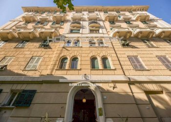 Facciata - Apartment via Bocchella, Genova (neighborhood Albaro) - photo 1