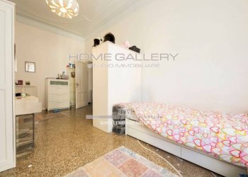 Camera da letto - Apartment via Bocchella, Genova (neighborhood Albaro) - photo 15