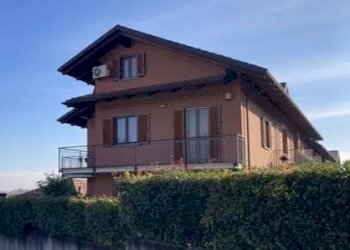 Facciata - Two-room apartment at auction via Luigi Einaudi, 7, Sant'Ambrogio di Torino - photo 1