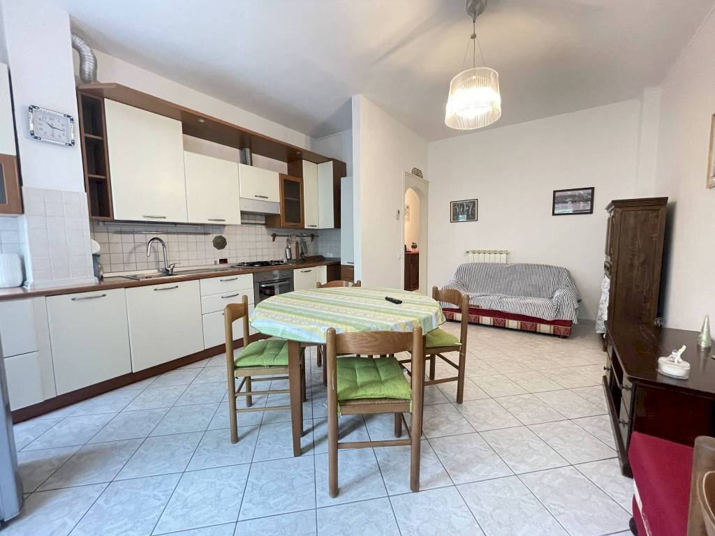 Cucina - Trilocale viale Italia, Ravenna (zona Porto Corsini) - foto 3