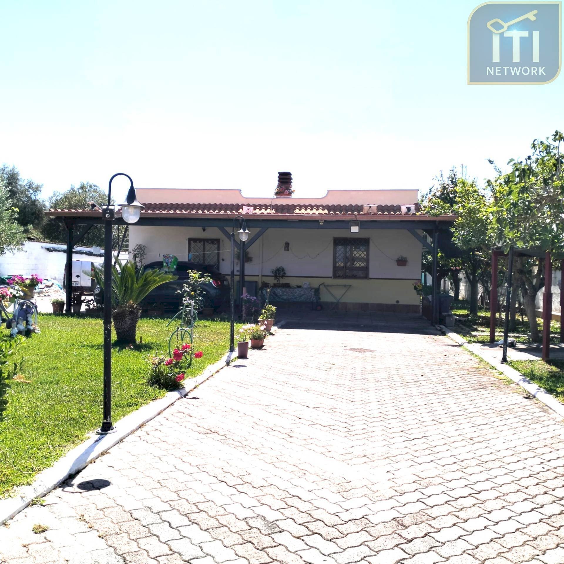 Foto 1 - Villa via Beato Padre Pio, Nettuno - foto 1