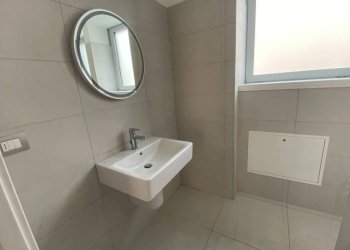 Bagno - Two-room apartment via Andrea Solari, 6, Milano - photo 8