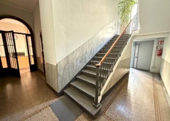 Interno palazzo - Four-room apartment via Pasquale Paoli, 40, Torino (neighborhood Lingotto) - photo 2