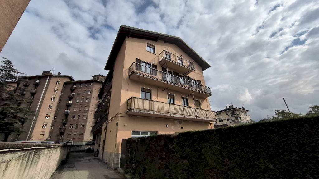 Facciata - Two-room apartment via Clavalité, 67, Aosta - photo 2