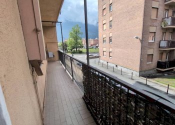 Balcone - Two-room apartment via Clavalité, 67, Aosta - photo 13