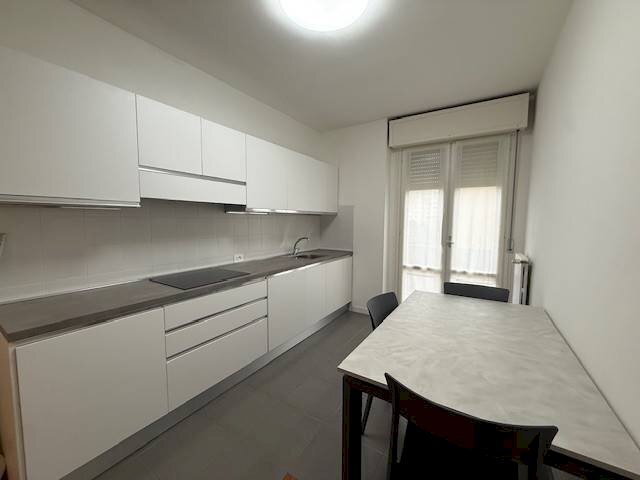 Cucina - Quadrilocale via Elia Rainusso, Modena - foto 1