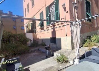 Terrazzo - Bilocale salita Murta, Genova (zona Bolzaneto) - foto 1