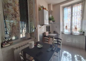 Cucina - Bilocale salita Murta, Genova (zona Bolzaneto) - foto 47