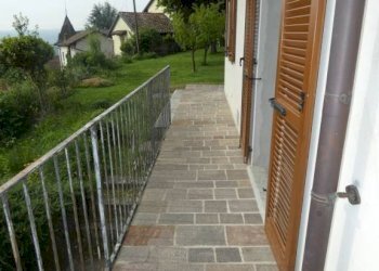 Balcone - Trilocale via Giuseppe Garibaldi, Guarene - foto 8