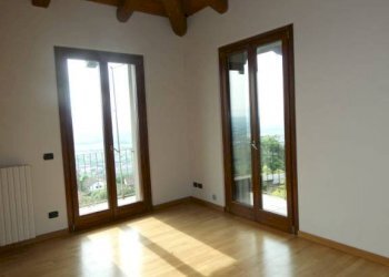 Camera da letto - Trilocale via Giuseppe Garibaldi, Guarene - foto 14