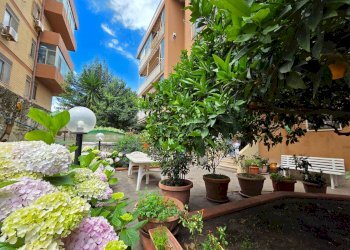 Foto 18 - Terreno non edificabile Viale Crotone
 
19, Catanzaro - foto 18