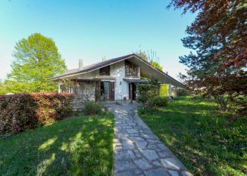 Facciata - Villa via Ambovo, 72, Borgo San Dalmazzo - photo 1