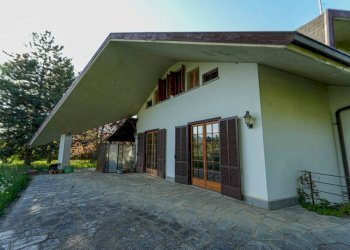 Facciata - Villa via Ambovo, 72, Borgo San Dalmazzo - foto 16