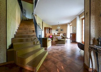 Salone - Villa via Ambovo, 72, Borgo San Dalmazzo - foto 19