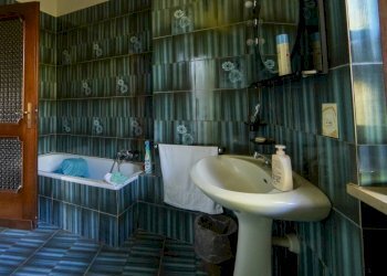 Bagno - Villa via Ambovo, 72, Borgo San Dalmazzo - foto 24