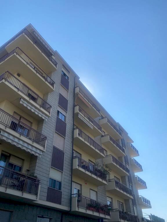 Facciata - Three-room apartment via Chambery, 61/47, Torino (neighborhood Pozzo Strada) - photo 1