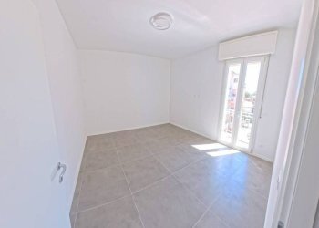 Camera da letto - Appartamento via Venezia, 9, San Lazzaro di Savena - foto 13